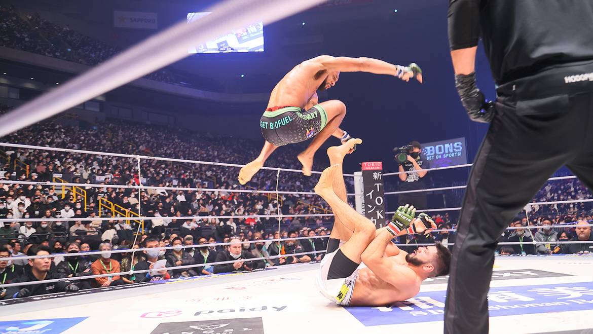 A.J. McKee on use of soccer kicks in Rizin FF debut: ‘I’ve always dreamed of doing that’