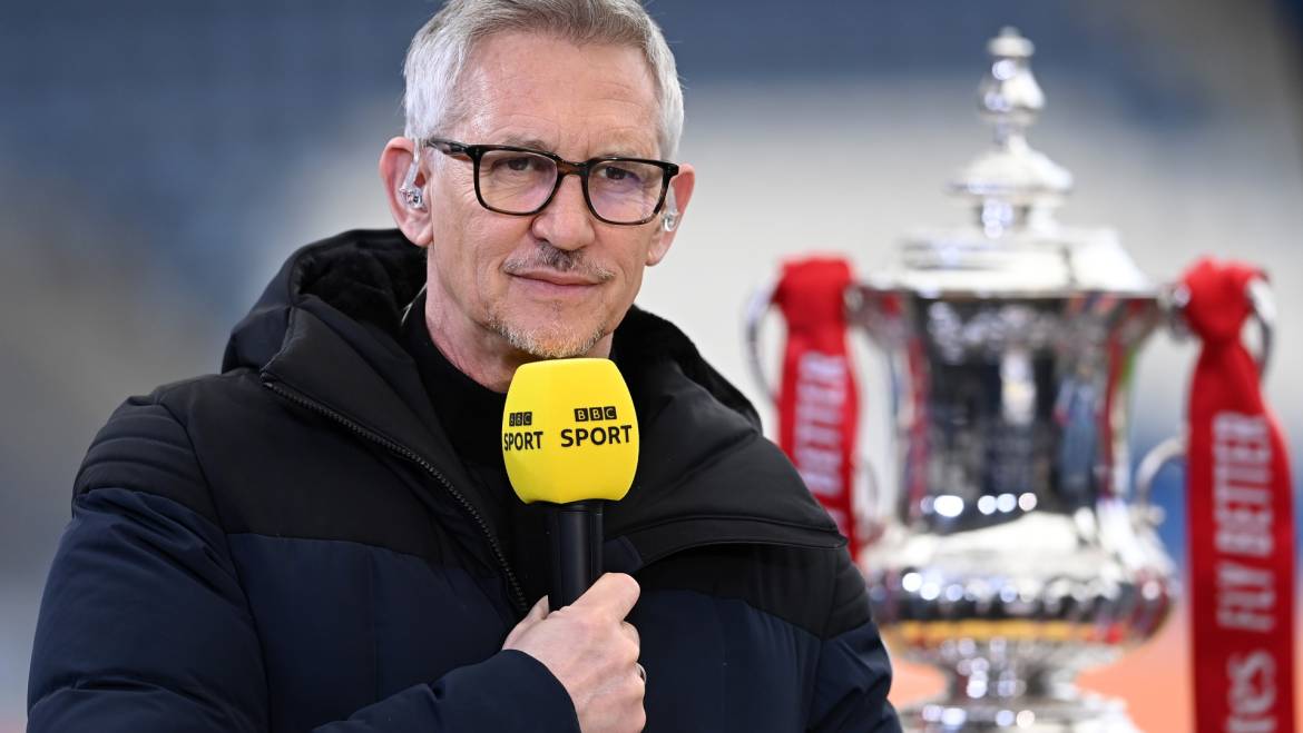Gary Lineker told he shouldn’t apologise to the BBC and has to accept the consequences if he believes in what he is saying after Match of the Day decision