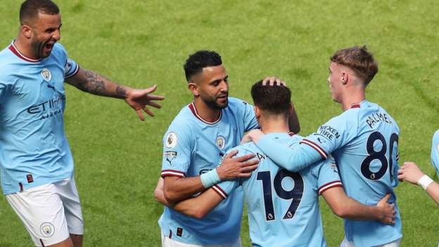 Manchester City 1-0 Chelsea: Blues celebrate third straight title with home win