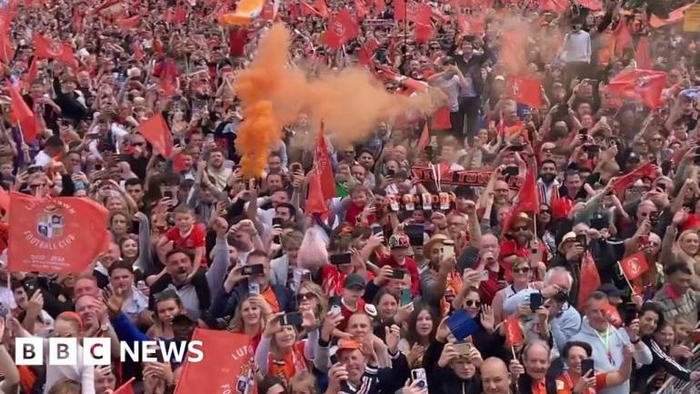Luton Town: Thousands line streets for Premier League promotion party