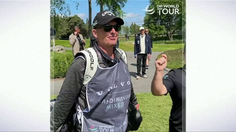 From Cards to Caddy | Mike Dean carries Lydia Hall’s clubs | Video | Watch TV Show | Sky Sports