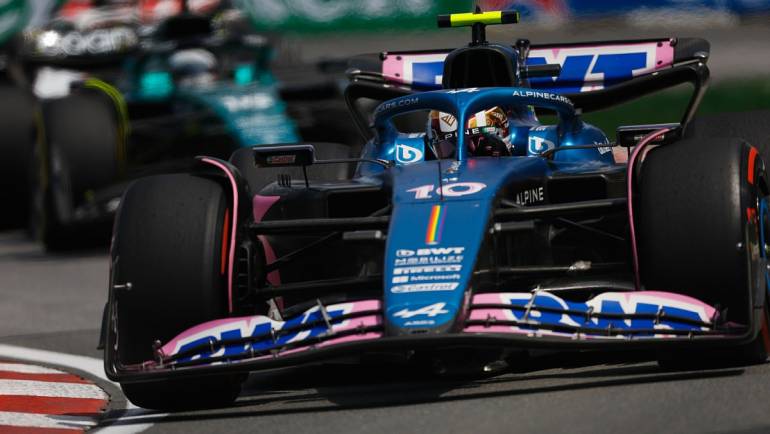 Alpine F1 secures 200m euro from investors including Ryan Reynolds