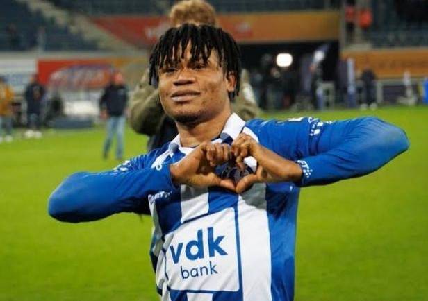 Photos: Nigerian Prodigy radiates joy and playfulness in pre-season training