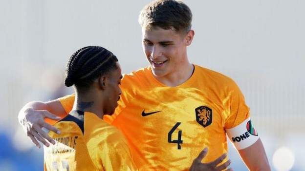 Micky van de Ven: A ‘Cruyffian’ talent, a ‘fighter’ & set for the Premier League?