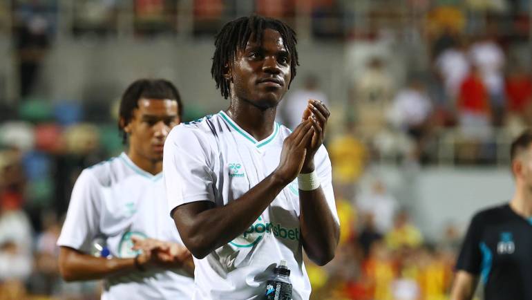 Chelsea close on Lavia and Olise signings