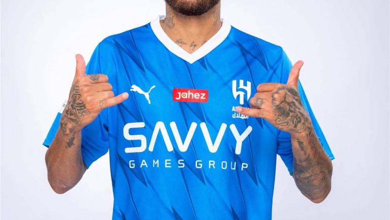 While Inking $218,000,000 Deal With Al Hilal, Neymar Jr. Sports $228,000 Masterpiece