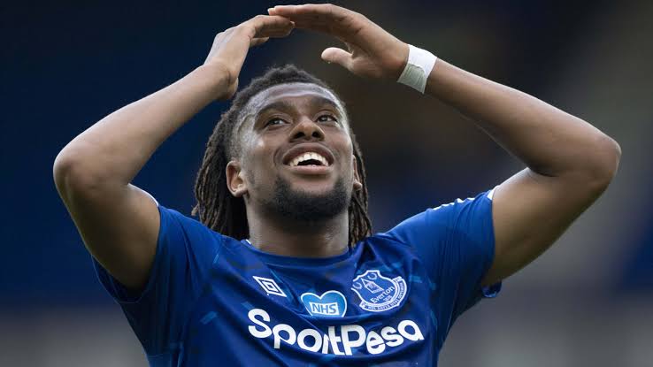 “It’s noise” – Everton boss Sean Dyche reacts to Alex Iwobi’s exit links amid Fulham interest
