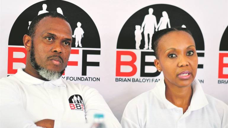 Snl24 | Soccer legend Brian Baloyi does it for his wifey!