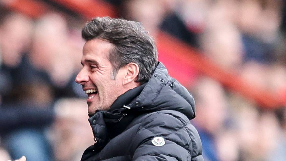 Fulham manager Silva signs new three-year deal