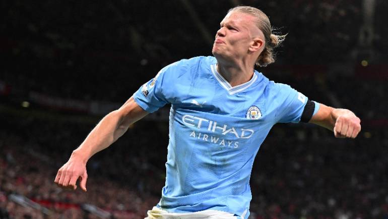 Erling Haaland scores Man City’s first ever Premier League penalty at Old Trafford