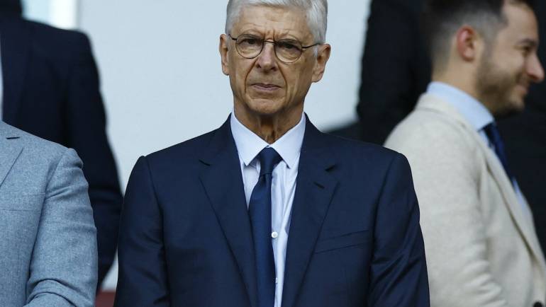 Arsene Wenger backs Tottenham Hotspur to challenge for Premier League title