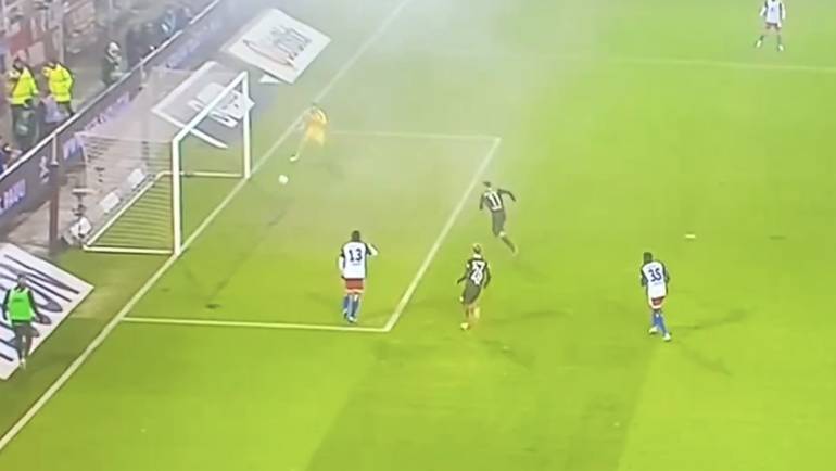 Hamburg scored the most embarrassing own goal of the year