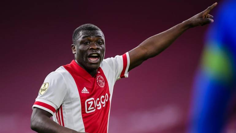 Man Utd and Arsenal to battle for Ajax forward Brobbey – Paper Round