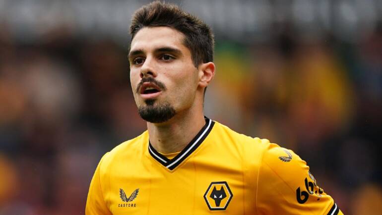 Eddie Howe willing to ‘make sacrifices’ to sign £60m Premier League winger