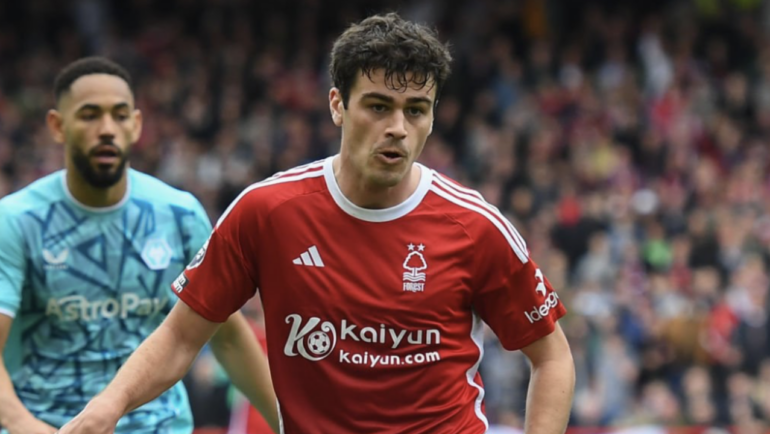 Gio Reyna assists once in first Premier League start