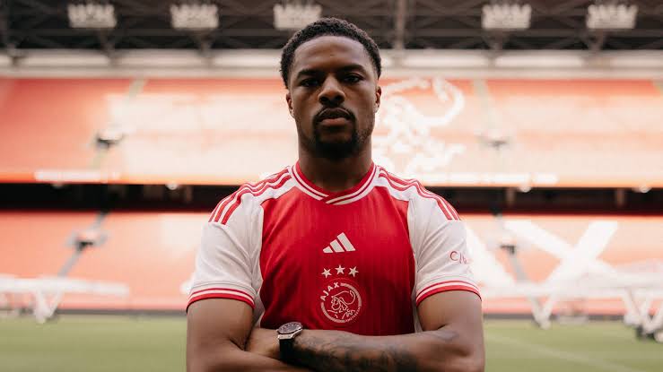 Ajax could offload Chuba Akpom to make space for ex-Manchester United striker