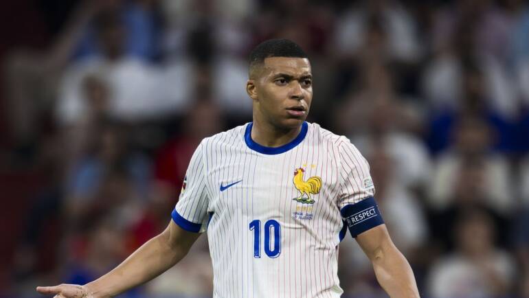 Here’s why there aren’t there more men’s soccer stars participating in the Olympics