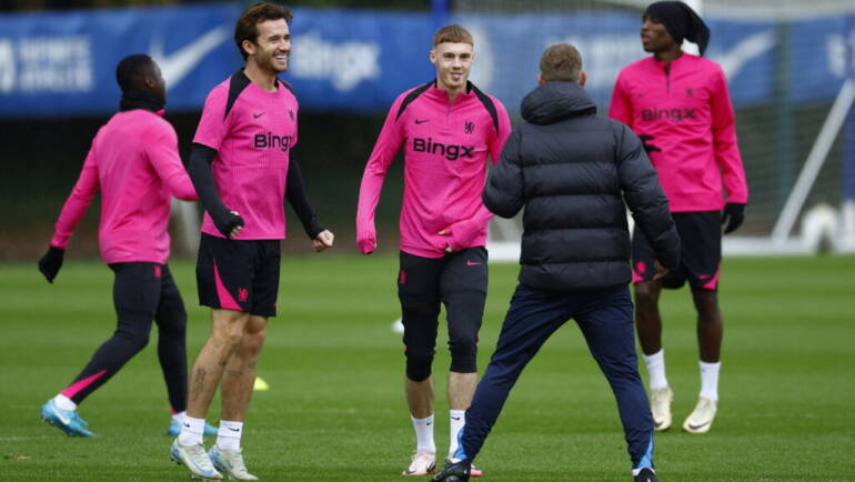 Man United make Chelsea star top target