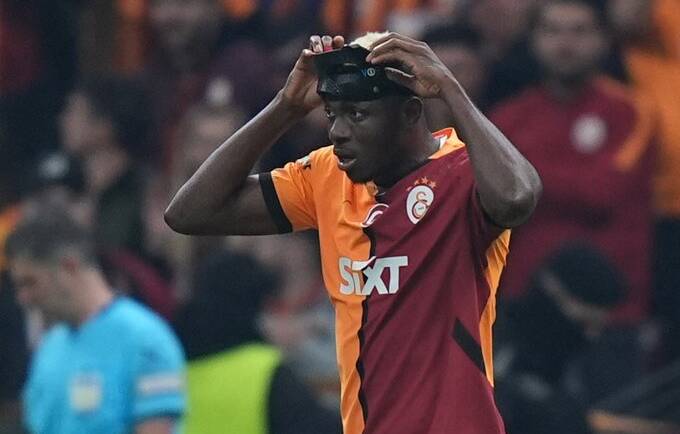 “Don’t do it” – Galatasaray advised against signing Victor Osimhen permanently