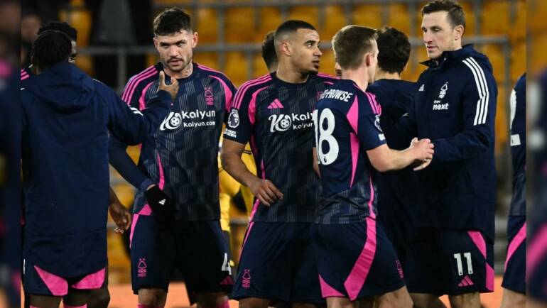 Nottingham Forest Tame Wolves To Maintain Unlikely Premier League Title Challenge
