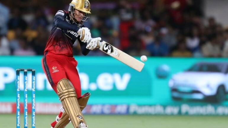 RCB Deny Mumbai Indians Direct Entry Into WPL 2025 Final With 11-Run Win