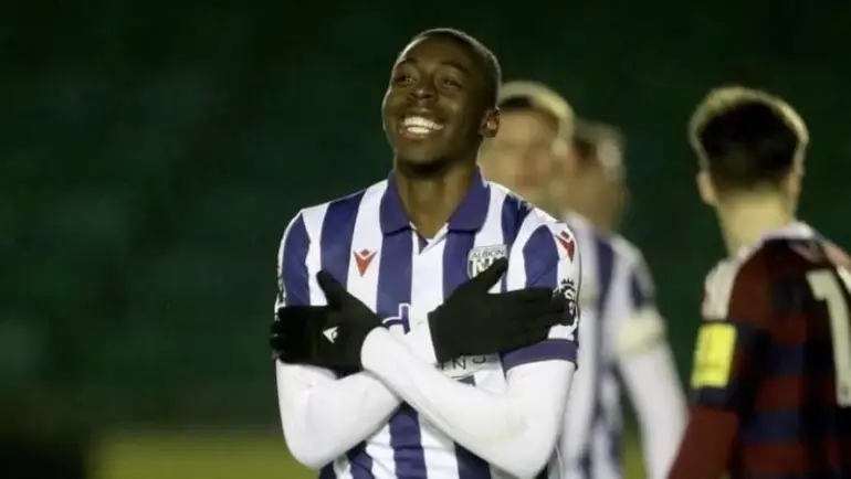 Lyon join Newcastle and Brentford in race for Nigerian teen sensation Sule