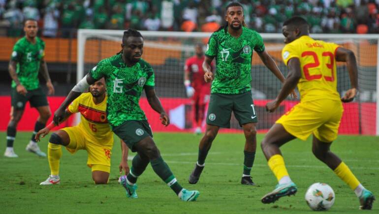 Ex-Super Eagles star urges Moses Simon to chase Premier League dream amid Everton links