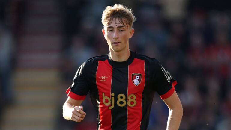 Dean Huijsen snubs Chelsea in favour of two Premier League rivals