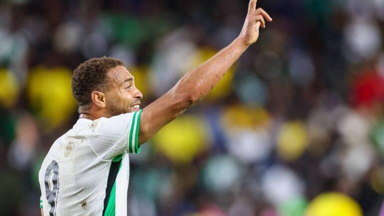 “Deserves more games” – AFCON 2013 Super Eagles forward lauds Cyriel Dessers following Ghana display
