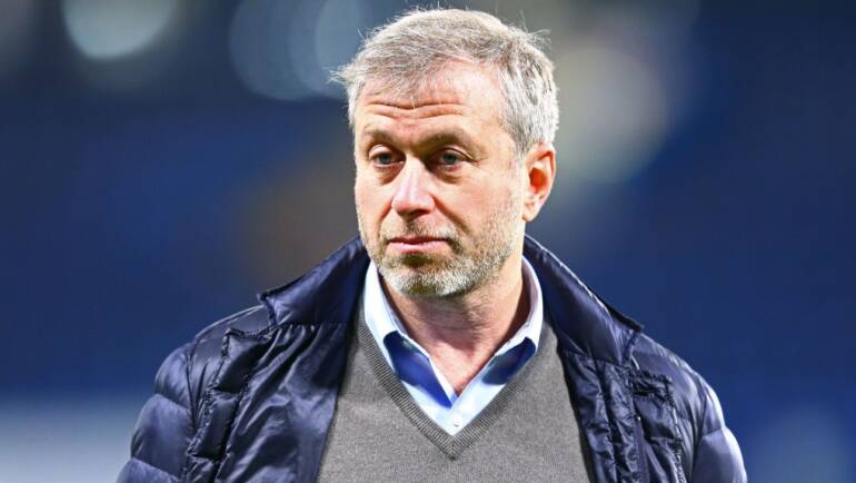 UK threatens to sue Abramovich over Chelsea sale
