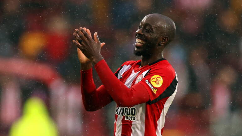 Yoane Wissa passes his Newcastle United medical and has agreed a 4 year contract – Sky Sports