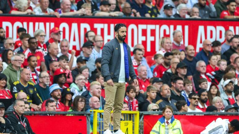 Man United prioritising January move for midfielder