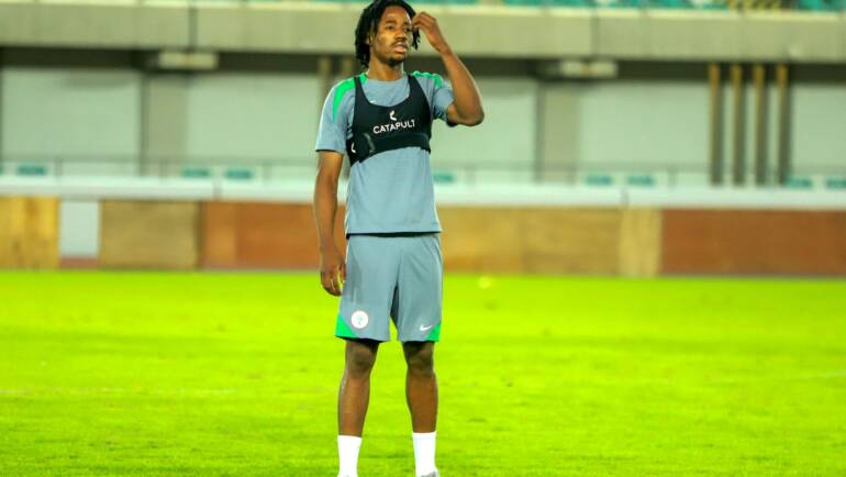 Benjamin Fredrick missing at Dender: Should Eric Chelle be worried?