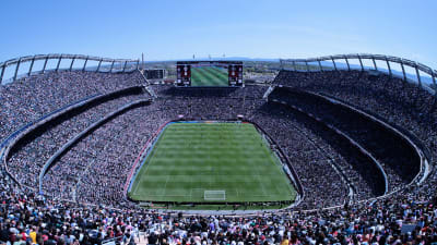 Colorado Rapids vs. Inter Miami draws historic attendance to Mile High | MLSSoccer.com