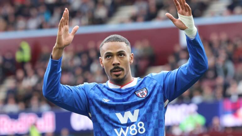 How to watch Sunderland vs Nottingham Forest: Free streams & TV details for Friday Night Football clash